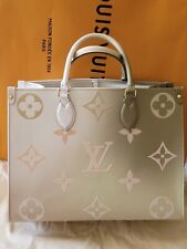 Louis vuitton onthego for sale  Beverly Hills
