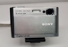 Cámara digital Sony CyberShot DSC-T70 8,1 MP 3x - plateada con batería y 4 GB de memoria*Leer segunda mano  Embacar hacia Argentina