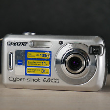 Câmera Digital Sony Cyber-shot DSC-S600 6.0MP - Prata *TESTADO* COM Baterias AA comprar usado  Enviando para Brazil