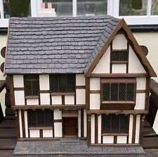 STUNNING LARGE HAND CRAFTED TUDOR STYLE MANORCRAFT DOLL HOUSE BY GERRY LEACH, used for sale  Shipping to South Africa