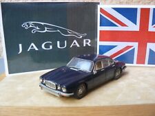 Jaguar 12l bleu d'occasion  Le Beausset