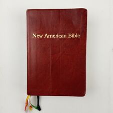 Nueva Biblia Americana San José Edición Tamaño Personal Ilustrado Catholic Book Co segunda mano  Embacar hacia Argentina
