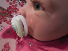 Bebê renascido "Valentina" em urso polar PJs com chupeta magnética.  TÃO REAL!   comprar usado  Enviando para Brazil