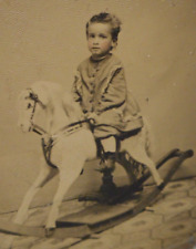 Antigo estúdio americano tipo tinta menino em madeira cavalo de balanço brinquedo 3-1/4" x 2" comprar usado  Enviando para Brazil