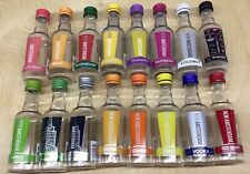 16 mini garrafas vazias de licor 50 ml de gin de vodca todas as garrafas plásticas diferentes comprar usado  Enviando para Brazil