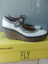 Fly london scarpe usato  Ancona
