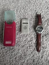 Reloj de ironía Swatch extremadamente raro. Acero inoxidable con correa de cuero marrón, usado segunda mano  Embacar hacia Argentina