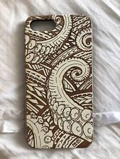 Capa esculpida em madeira havaiana branca iPhone 8 Plus (Octopus Wave) comprar usado  Enviando para Brazil