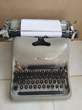 Machine écrire olivetti d'occasion  Verneuil-l'Étang