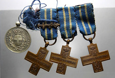 Medagliere medaglie mignon usato  Roma