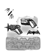 Usado, Máscara preta Mezco One:12 Batman acessórios para armas 1:12 comprar usado  Enviando para Brazil