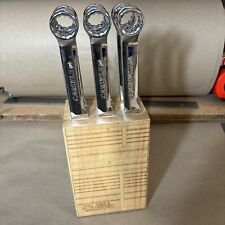 Conjunto de 6 facas para bife NAPA Tools “Carlyle” com alças de chave de caixa/bloco de madeira comprar usado  Enviando para Brazil
