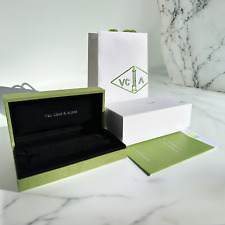 Caixa de pulseira VCA Van Cleef & Arpels + caixa externa + envelope + certificado + bolsa de presente comprar usado  Enviando para Brazil