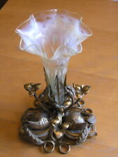 Vaso de vidro antigo bronze cisnes peça central trompete Epergne opalina vaselina arte comprar usado  Enviando para Brazil
