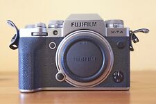 Fujifilm sólo cuerpo usato  Spedire a Italy