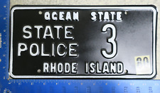 Placa de licença Rhode Island Ri State Police Cop Trooper 1980 etiqueta #3 dígito único, usado comprar usado  Enviando para Brazil