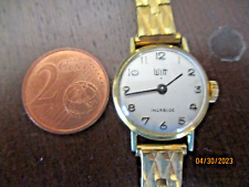 Ancienne montre mécanique d'occasion  Saint-Pardoux-la-Rivière