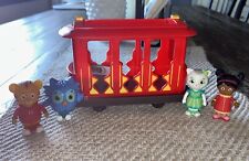 Daniel Tiger's Neighborhood Pull Back Trolley Bell Sounds w/ (4) Figures Owl + for sale  Shipping to South Africa