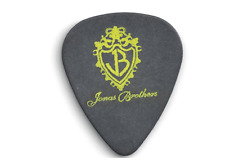 Jonas Brothers Kevin Jonas Signature Black Guitar Pick 2008 Tour Stage Plectrum, usado comprar usado  Enviando para Brazil