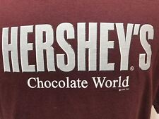 Camiseta Hersheys Chocolate World Candy Bar Icónico Tratar Besos Famosos Grande T2 segunda mano  Embacar hacia Argentina