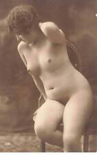 Femme nue assise d'occasion  France