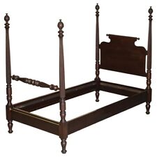 CIRCA 1800 AMERICAN FEDERAL MAHOGANY FOUR POSTER BED FRAME WITH CARVED PILLARS for sale  Shipping to South Africa