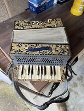 Vintage soberano accordion for sale  SANDOWN