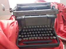 Machine écrire ancienne d'occasion  Châteaudun