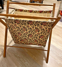 Carrito de coser de hilo vintage cesta bolsa plegable marco de madera forro satinado segunda mano  Embacar hacia Mexico