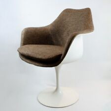 Juego de sillones y sillas de comedor tulipán de Eero Saarinen para Knoll, década de 1970 segunda mano  Argentina 