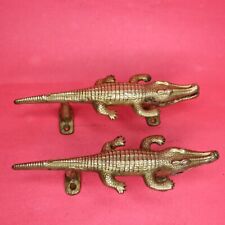 Puxadores de porta em forma de crocodilo estilo antigo feito à mão latão almirah guarda-roupa comprar usado  Enviando para Brazil