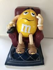 Antigo 1999 M&M's Yellow Peanut On Couch dispensador de doces de chocolate funciona! Como novo comprar usado  Enviando para Brazil