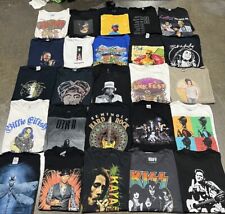 Lote de 25 pacotes de camisetas de música atacado revenda anos 00 anos 90 vintage retrô moderno comprar usado  Enviando para Brazil