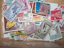 Usado, Bolsa de la suerte de estampillas postales mixtas en todo el mundo - 100 estampillas vintage usadas principalmente. segunda mano  Embacar hacia Argentina