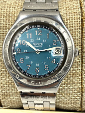 Reloj Swatch Irony Big Happy Joe esfera plateada azul turquesa YGS424G 37 mm funcionando segunda mano  Embacar hacia Argentina