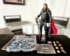 Boneco Hot Toys Avengers: Endgame Thor escala 1/6 excelente estado! Sem caixa! comprar usado  Enviando para Brazil