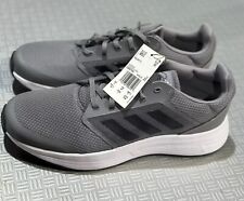 Usado, NUEVAS zapatillas de tenis para hombre gris Adidas Galaxy 5, 10,5 segunda mano  Embacar hacia Argentina