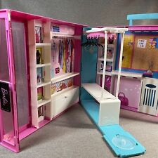 Guarda-roupa MATTEL Barbie rosa dobrável sonho 6 cabides e estojo de transporte apenas comprar usado  Enviando para Brazil