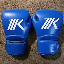 Luvas de boxe MK1 couro azul 16 oz Muay Thai kickboxing MMA gancho e laço comprar usado  Enviando para Brazil