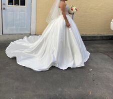 Hot wedding dresses for sale  Bonita Springs