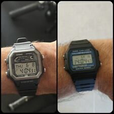 Due orologio digitale usato  Corato