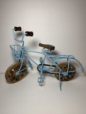 Modelo de bicicleta decorativa de metal y madera azul con cesta ~ 14"" L X 10"" H~ decoración de playa/primavera segunda mano  Embacar hacia Argentina