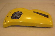 HARLEY DAVIDSON OEM V ROD MUSCLE CORONA AMARELO PÉROLA TAMPA LATERAL DIREITA  comprar usado  Enviando para Brazil