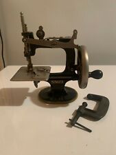 Vintage Singer, Mini Sewing Machine, 100% Complete with C-clamp. Still Operates for sale  Canada