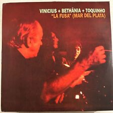 VINICIUS / BETHANIA / TOQUINHO – EN "LA FUSA" (MAR DEL PLATAFORMA) -LP PRETO MUITO BOM ESTADO+ - 6A comprar usado  Enviando para Brazil