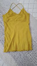 Topshop ladies short dress in mustard size 8, straps cross on back,  V neck,  til salgs  Frakt til Norway