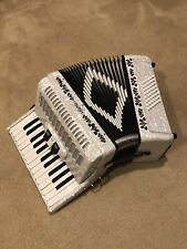 Beautiful sofiamari accordion for sale  Gainesville