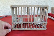 Ancienne cage à oiseaux en bois - Art populaire  d'occasion  Ambérieu-en-Bugey