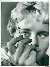 1960 Carol Archer Holds Cesium Vapor Thermionic Converter Technology 7X9 Photo for sale  Shipping to South Africa