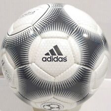 Equipo Adidas Terrestra Silverstream | OMB | UEFA EURO 2000 | FIFA | Talla 5 segunda mano  Embacar hacia Argentina